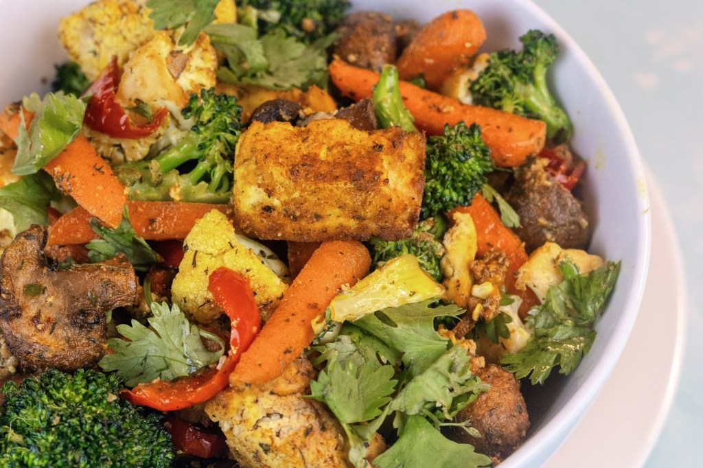 Lazy, Spicy Vegetable Tofu Stir-Fry in the Air Fryer for Cool Weeknight&nbsp;Evenings